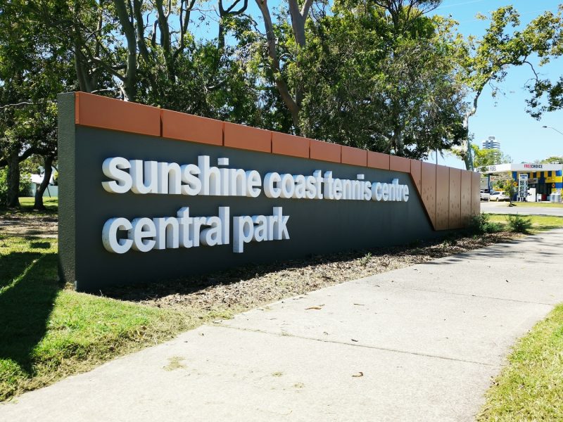 Sunquest Signs - Architectural Signage 8