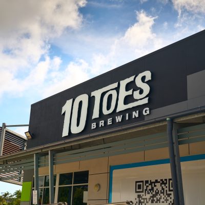 Sunquest Signs - Projects - 10 Toes 10