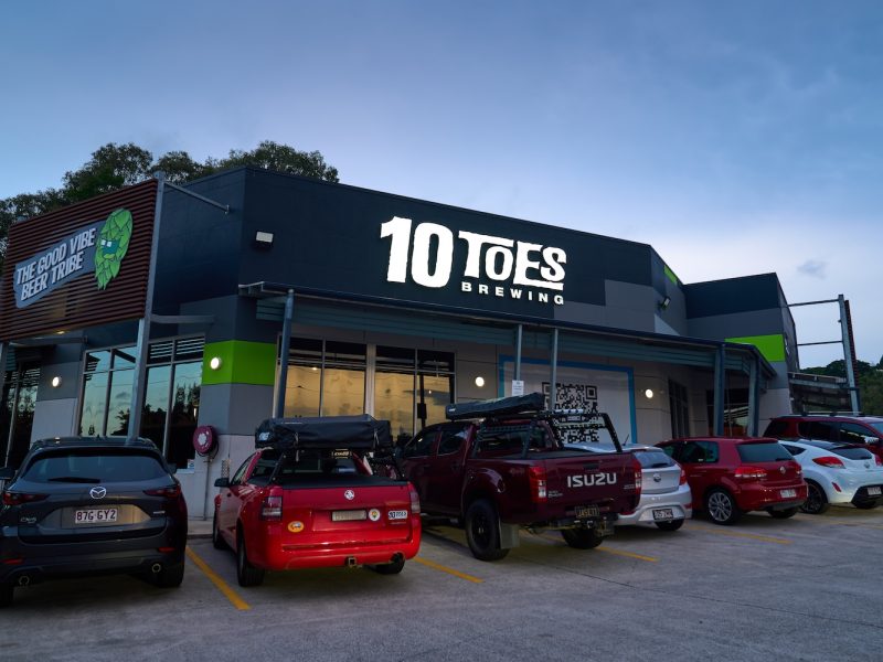 Sunquest Signs - Projects - 10 Toes 23