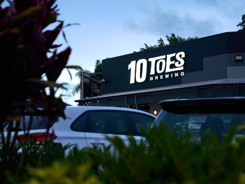 Sunquest Signs - Projects - 10 Toes 26